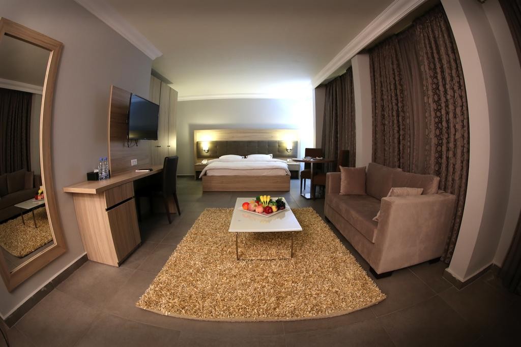 PRESIDENT HOTEL JOUNIEH 8/30