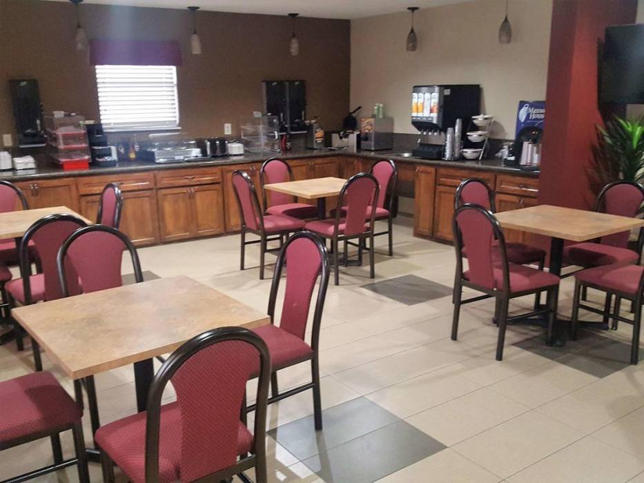 Red Roof Inn Conroe - North Willis 13/26