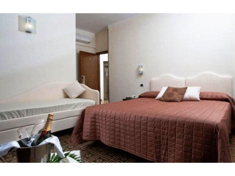 Hotel Welcome 25/61