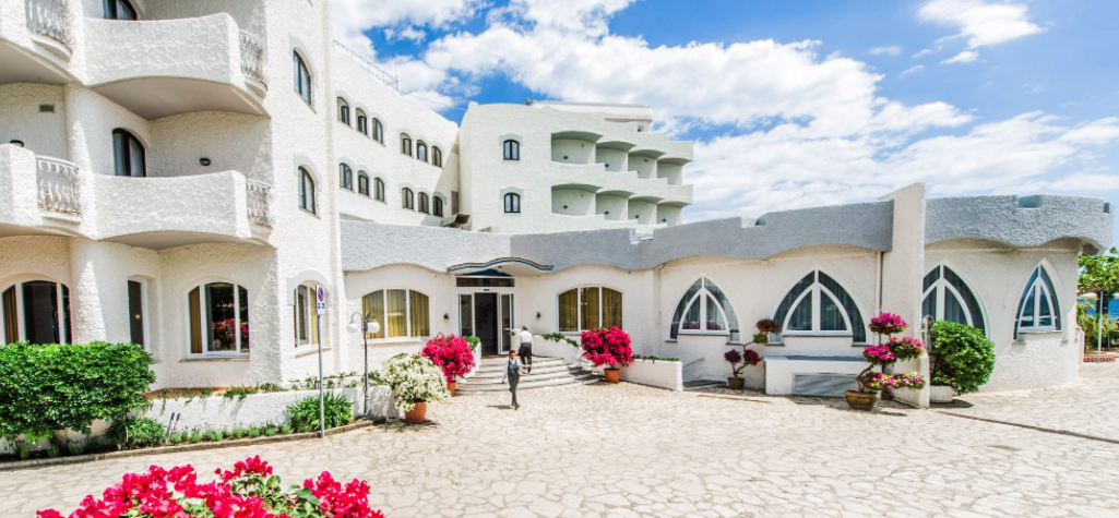 Bajamar Beach Hotel 2/49