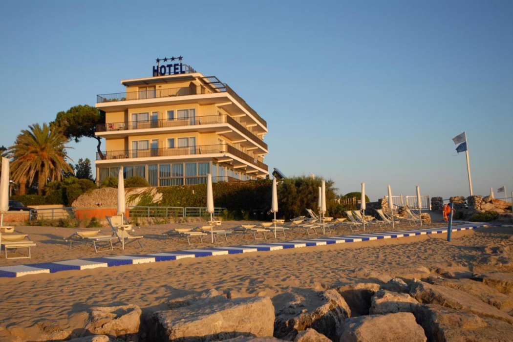 Grand Hotel L Approdo in TERRACINA