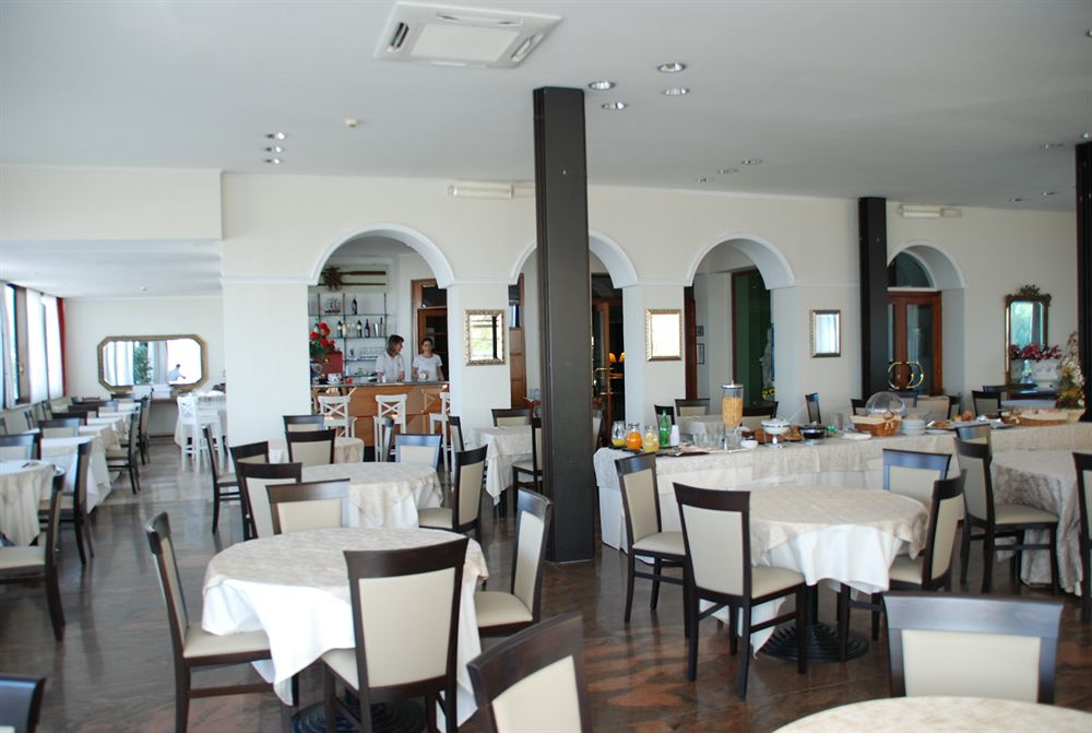 Villa Eleonora 18/52