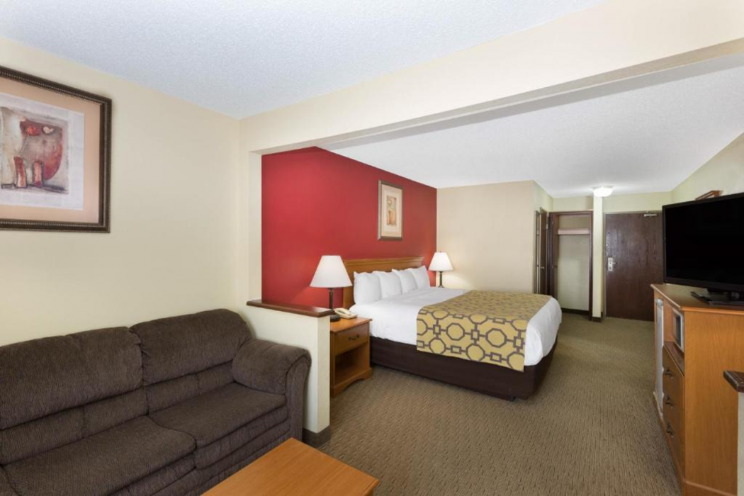 Baymont by Wyndham Fort Dodge 3/21