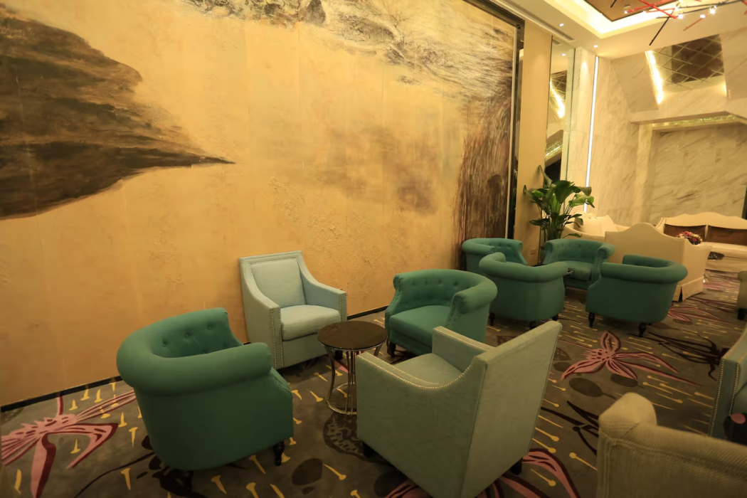 Days Inn by Wyndham Business Place Goldwin Yantai 6/26