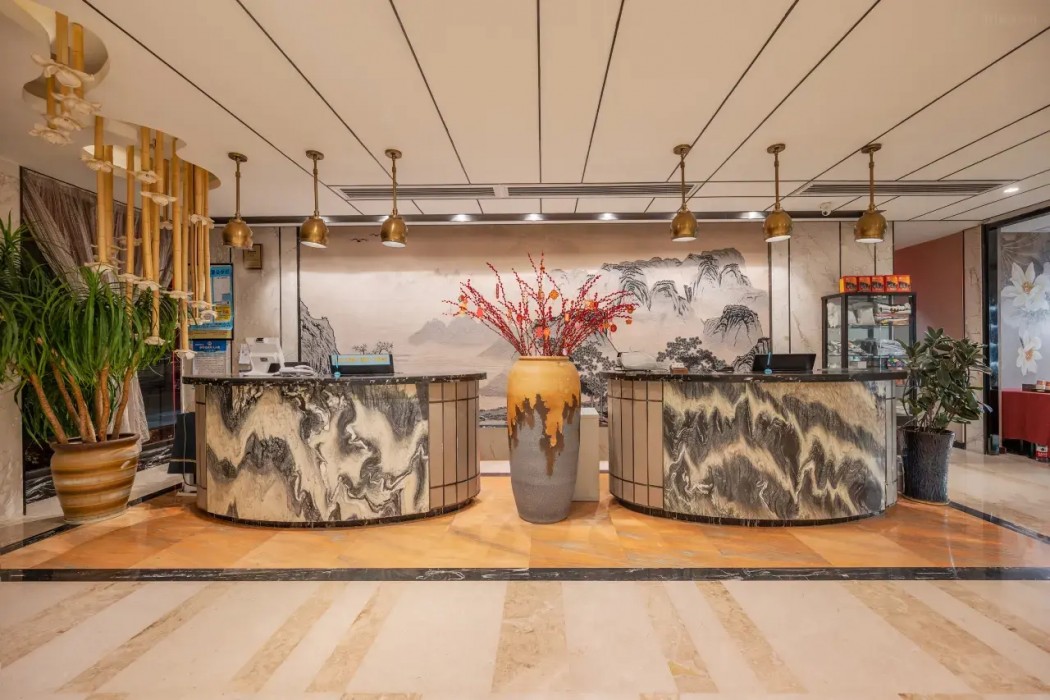 Days Hotel by Wyndham Guilin 4/42