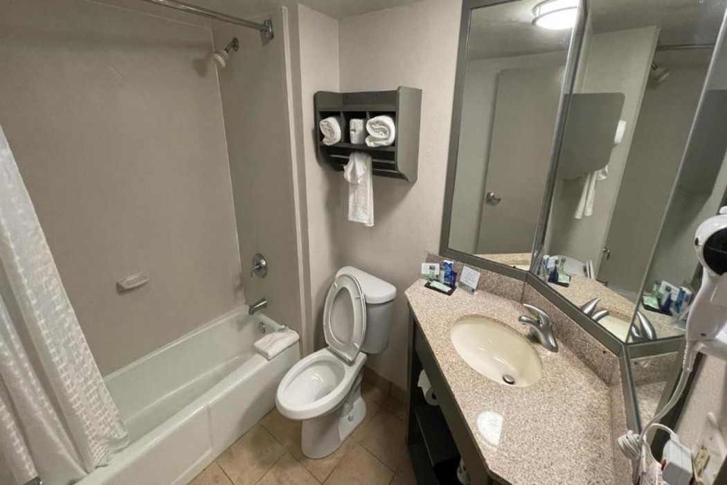 Sleep Inn Indianapolis East 23/46