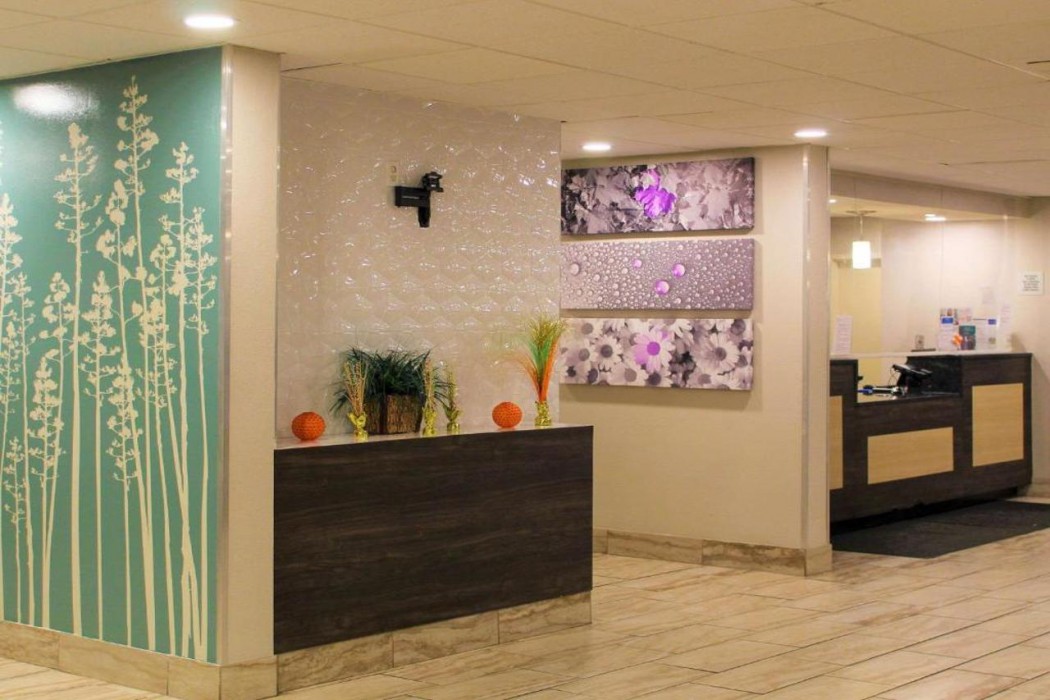 Sleep Inn Indianapolis East 8/46