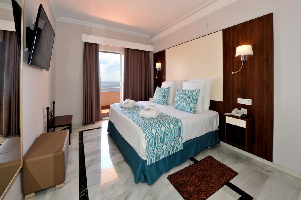 Hotel Salobrena Suites 8/34