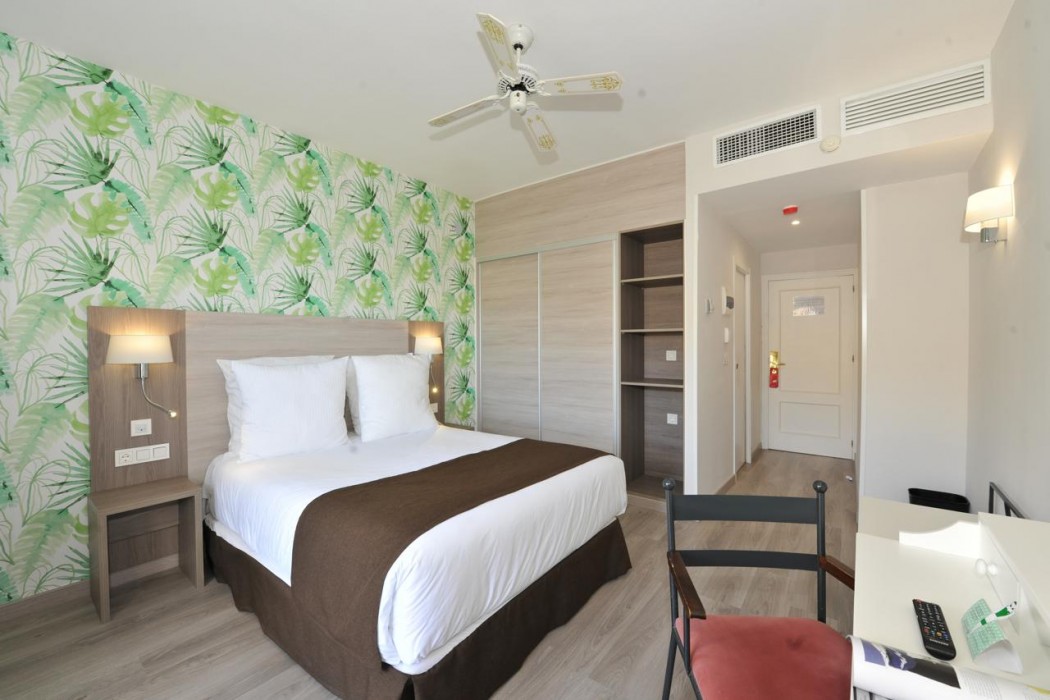 Hotel Salobrena Suites 7/34