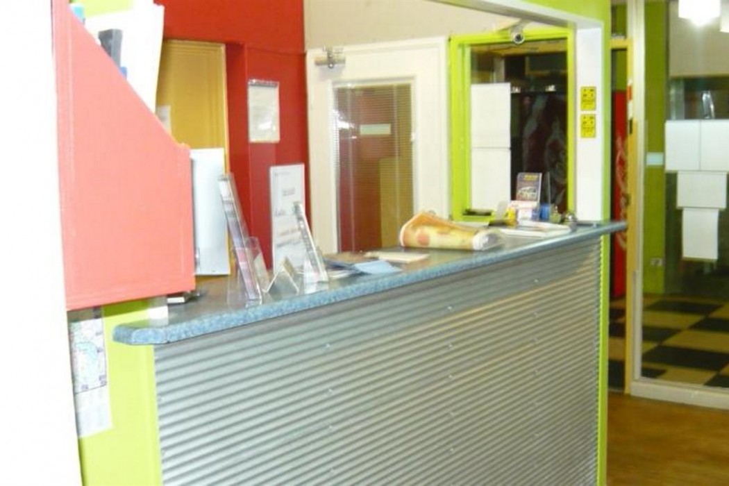 Adelaide Motel Backpackers 14/24