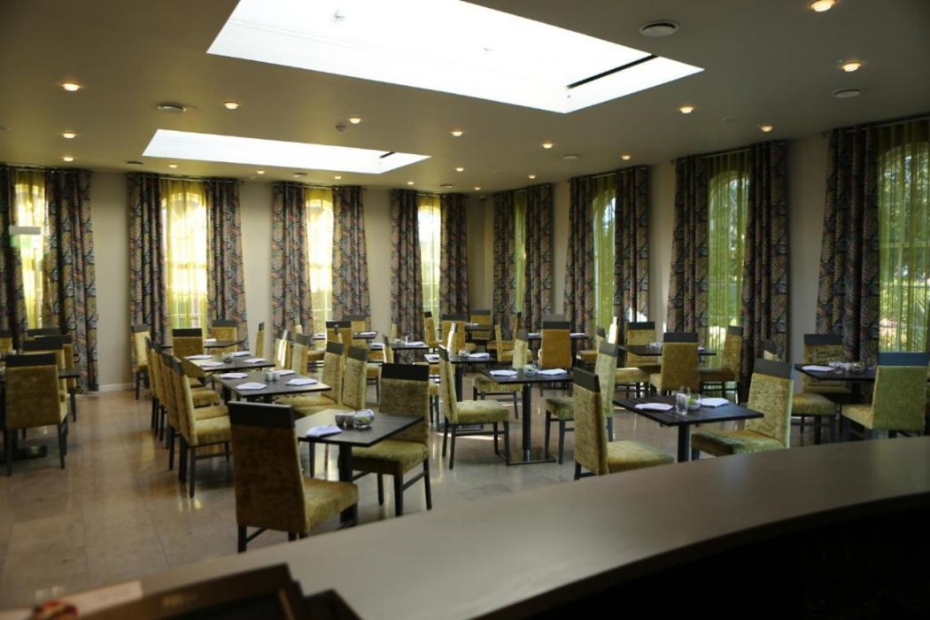 West Retford Hotel, Signature Collection 2/46