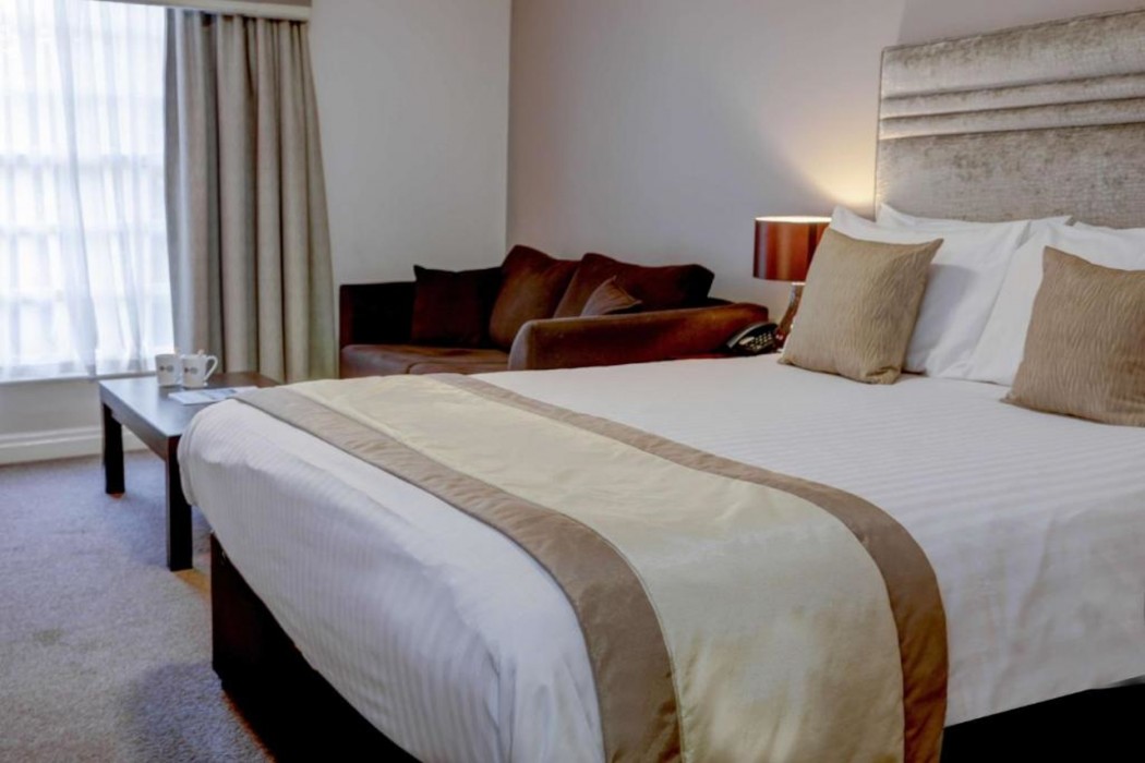 West Retford Hotel, Signature Collection 10/46