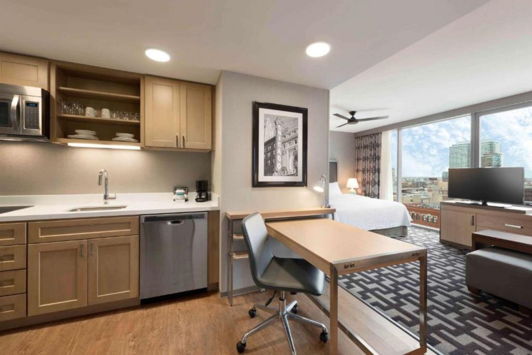 Homewood Suites by Hilton Chicago West Loop Fulton Market Area 9/48