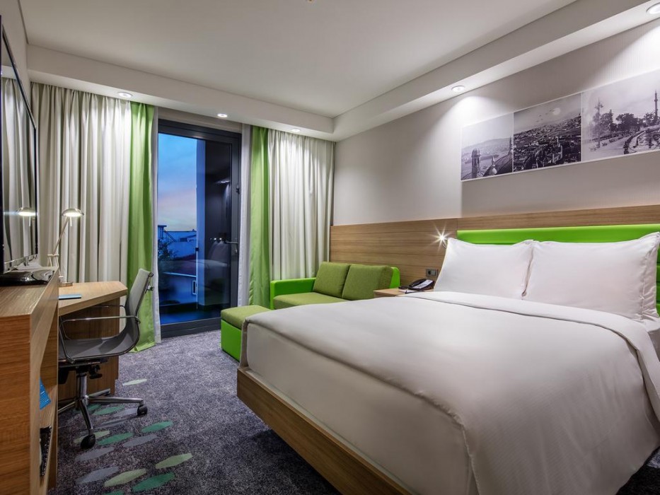 Hampton By Hilton Aliaga Izmir 11/30
