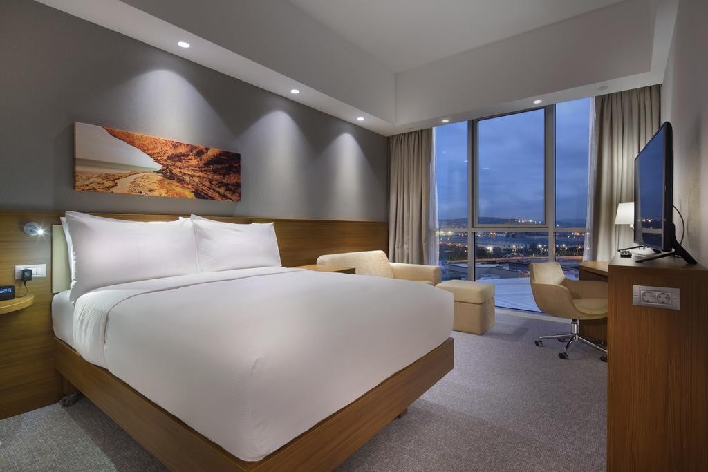 Hampton By Hilton Aliaga Izmir 6/30