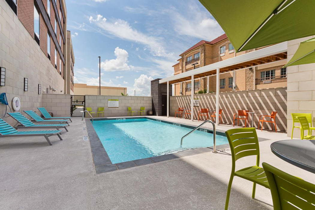 Home2 Suites By Hilton Dallas Grand Prairie 8/30