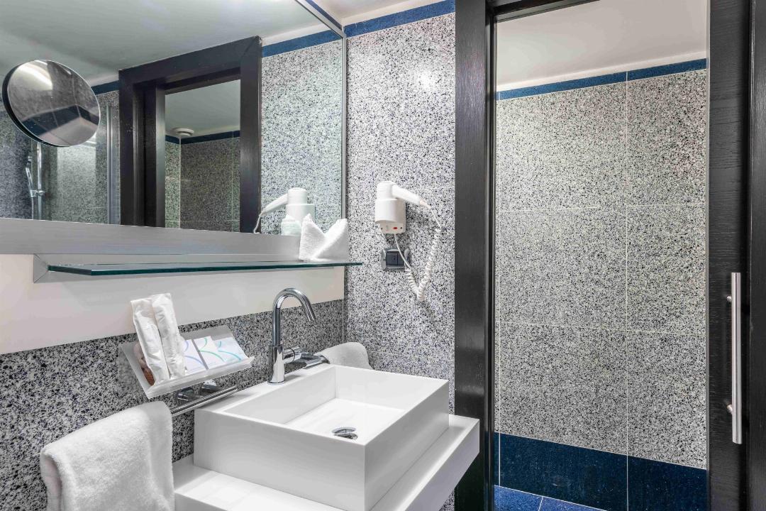 Room at Best Western Plus Hotel Universo, ROME