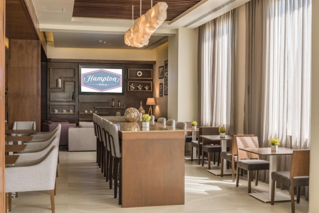 Hampton Inn Suites By Hilton Salamanca Bajio 4/59
