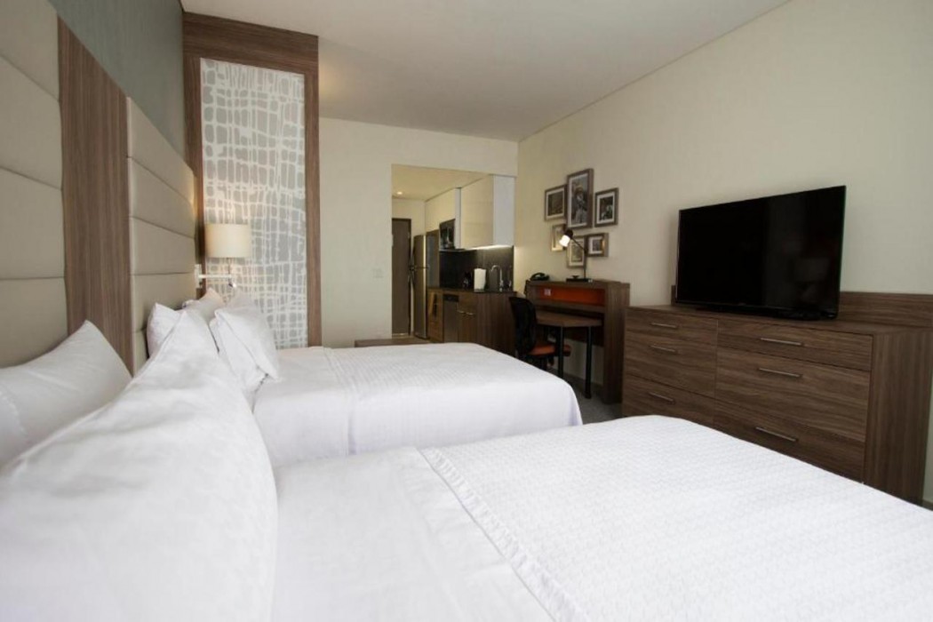 Fiesta Inn Suites Aeropuerto del Bajio Silao 6/62