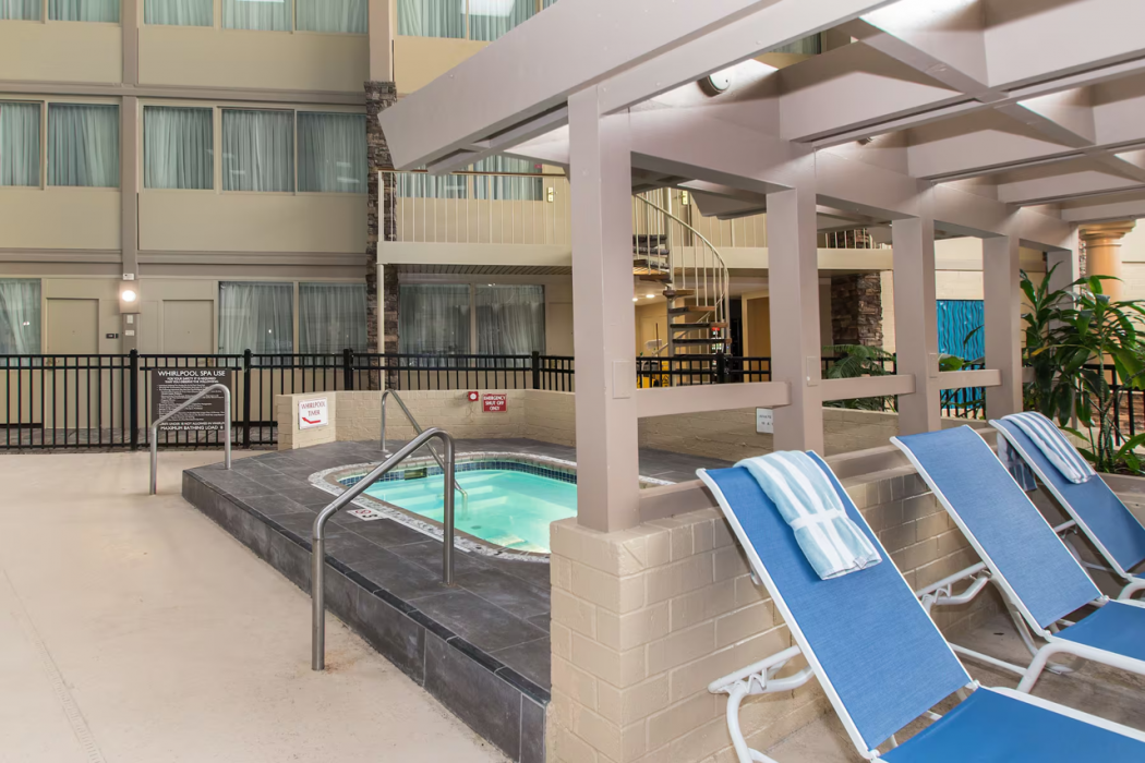 Wyndham Garden Westlake 31/83