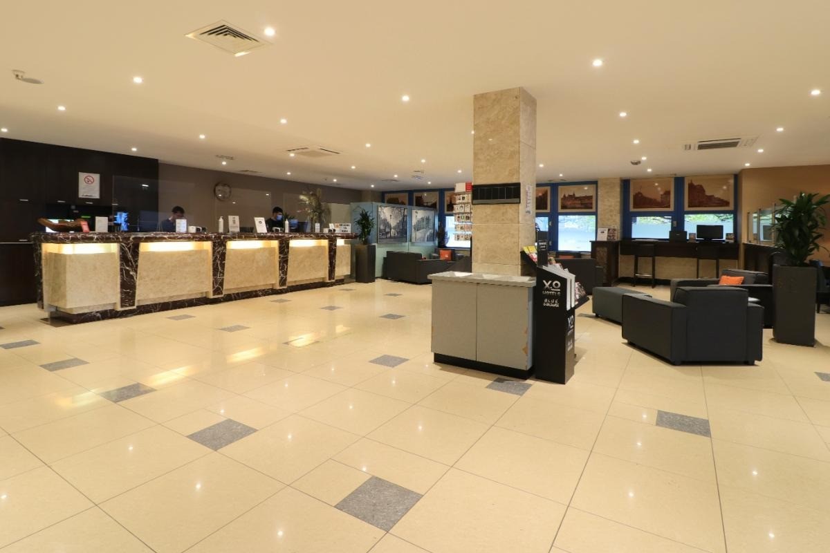 Xo Hotels Blue Square 7/65