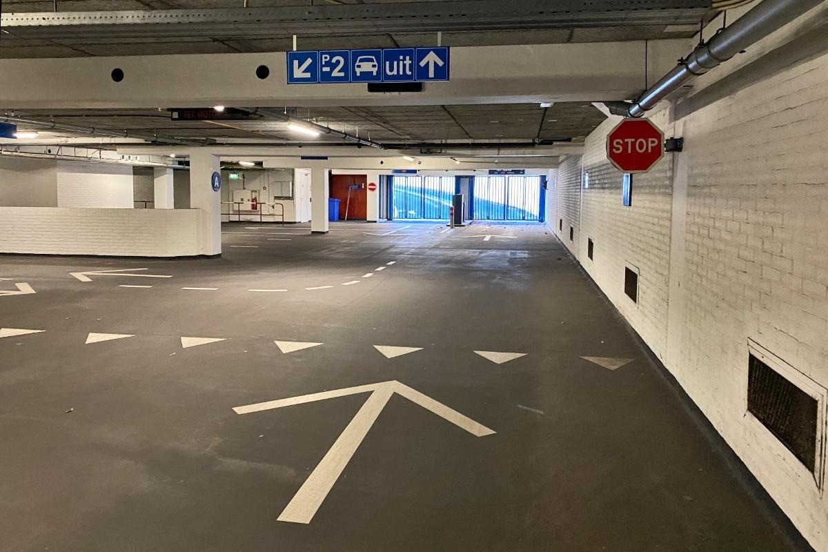 Xo Hotels Blue Square 30/65