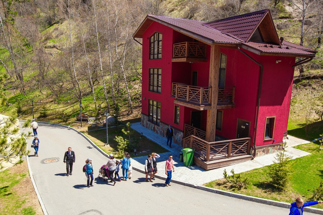 Oi-Qaragai Mountain Resort 10/102