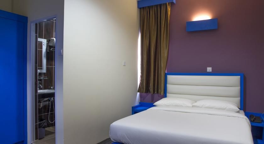 D'MERLION HOTEL 12/55