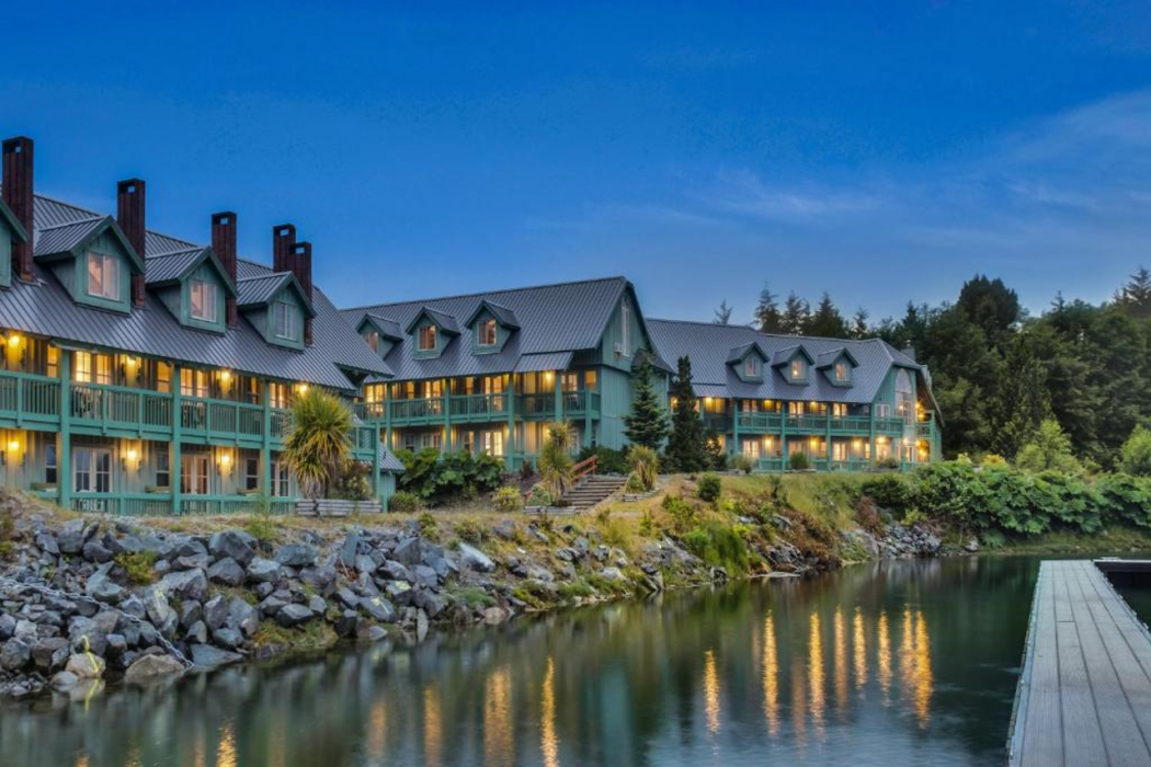 Canadian Princess Lodge in UCLUELET - BC