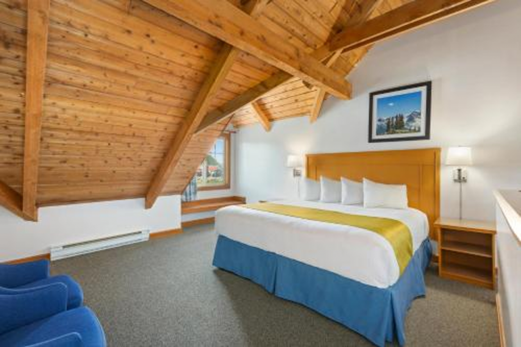Canadian Princess Lodge 12/35