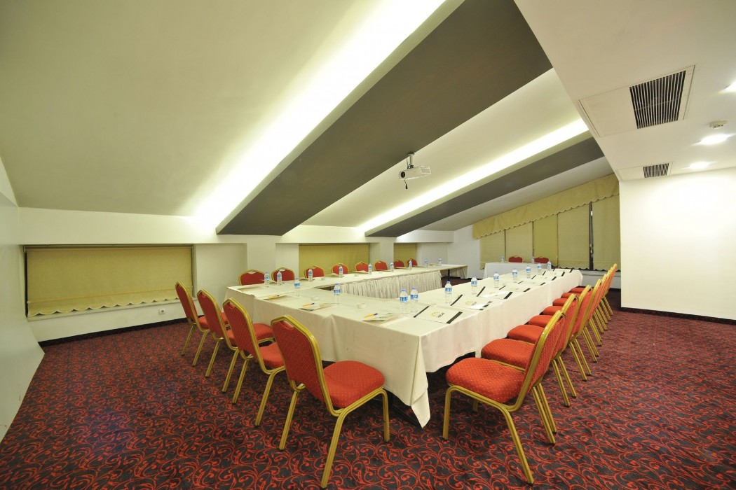 EMIN KOCAK HOTEL 31/75