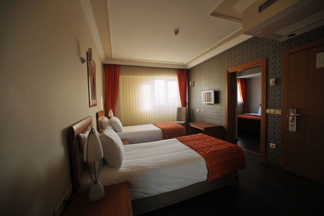 EMIN KOCAK HOTEL 22/75