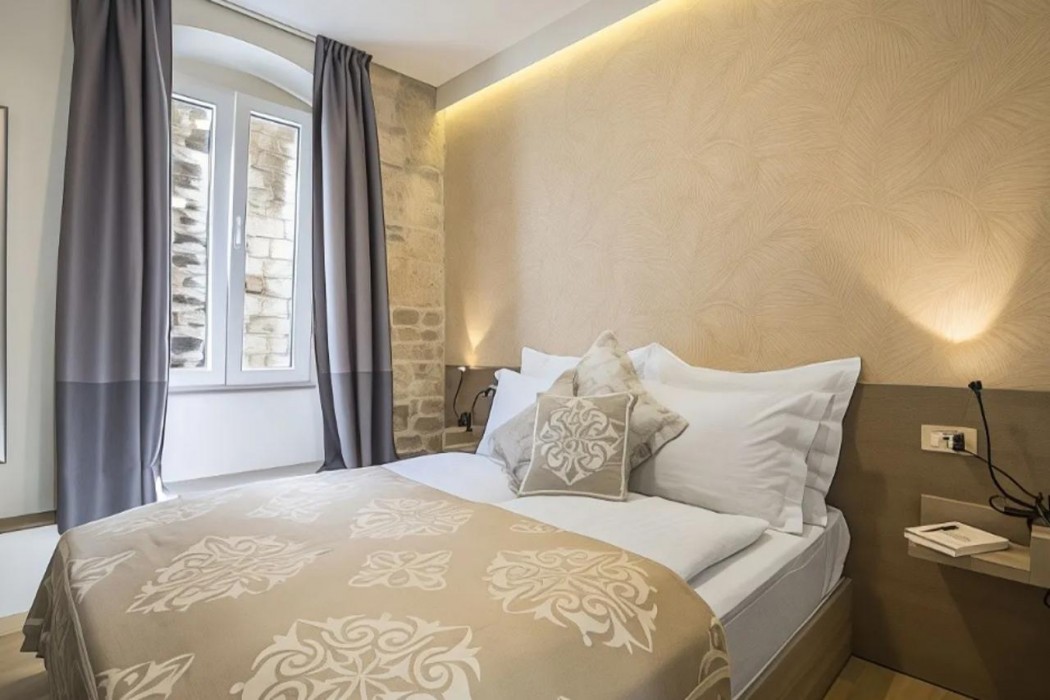 Centro Di Centri Rooms 34/77