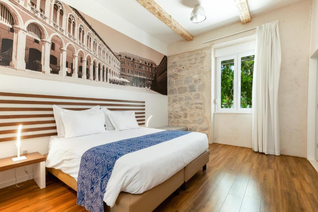 Azur Palace Luxury Rooms 9/82