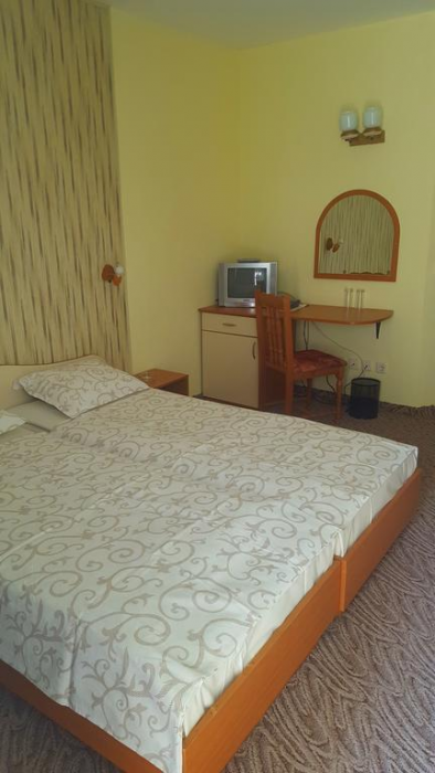 Balaton Hotel 10/52