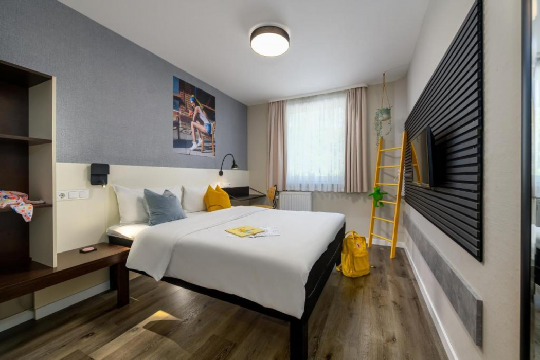 SleepinRoomz Boutique Hotel 6/22