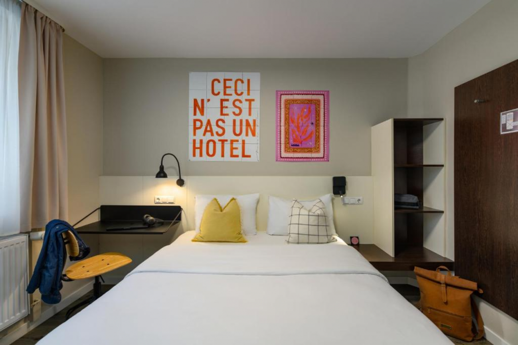 SleepinRoomz Boutique Hotel 13/22