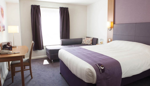 Room at Premier Inn Slough, Stanwell