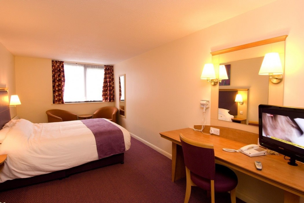 ZIP by Premier Inn Cardiff 16/28