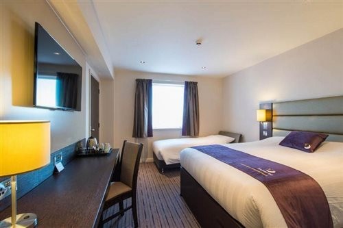 Premier Inn Heathrow Airport (M4/J4) 16/41