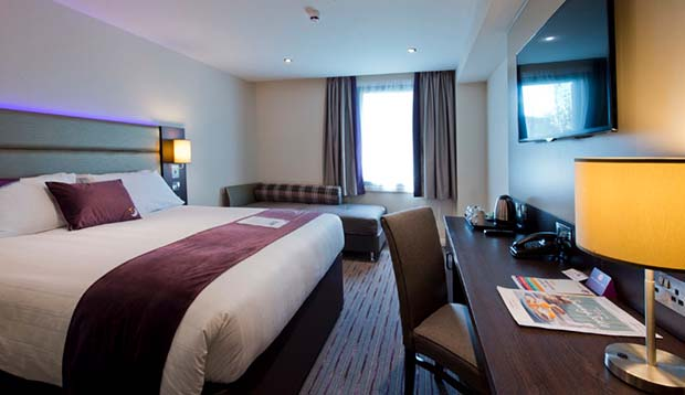 Premier Inn London Heathrow Airport Terminal 4 9/65