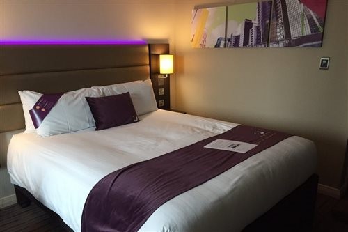 Premier Inn London Heathrow Airport Terminal 4 10/65
