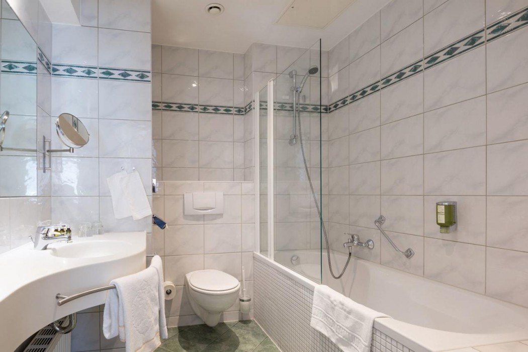 Hotel Kaiserhof Wien 7/55