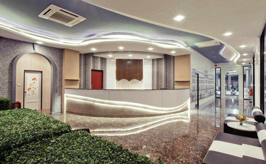 DE' PROUD HOTEL 4/52