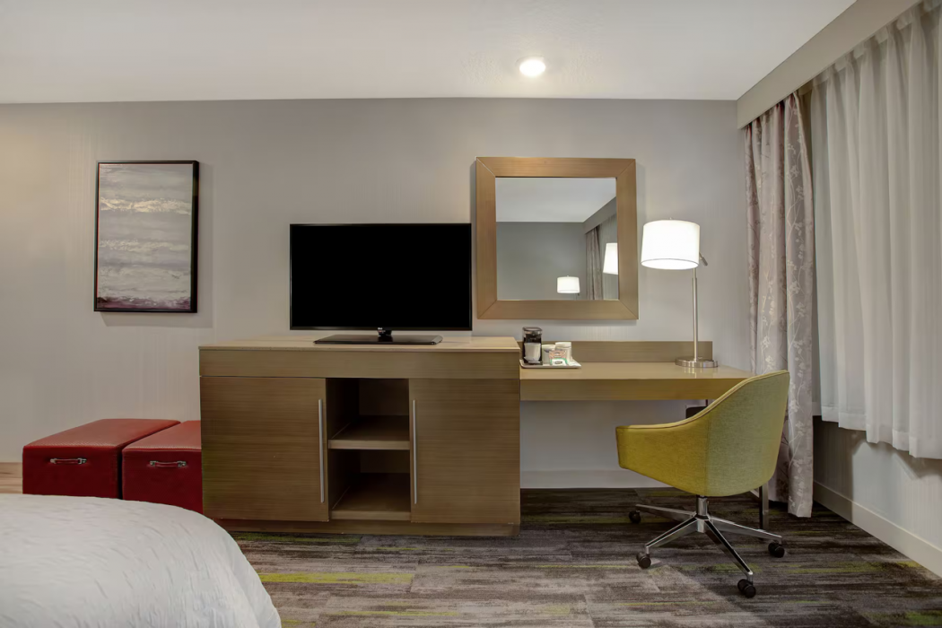 Ramada by Wyndham St. Paul AB 7/44