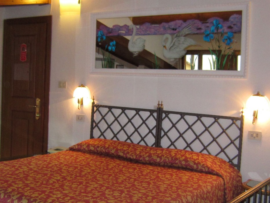 HOTEL CITY 44/94