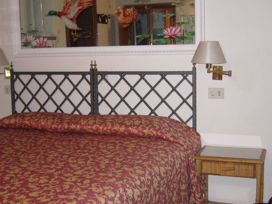 HOTEL CITY 49/94