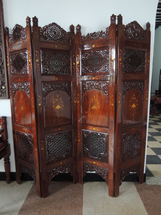 TAUSI PALACE HOTEL 29/90