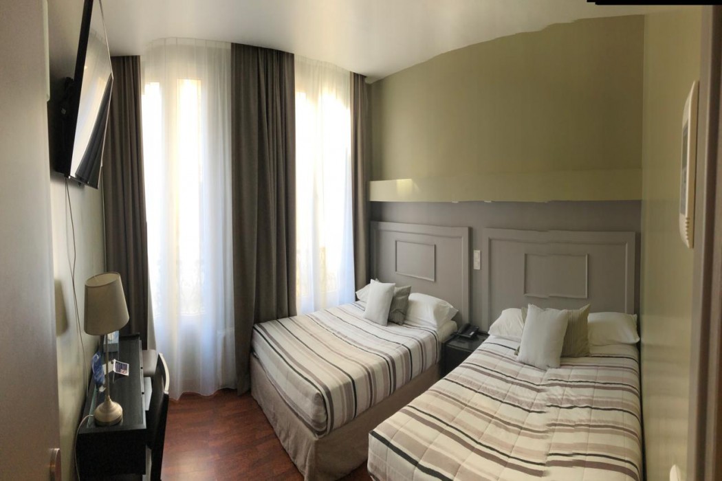 Hotel Cosmotel 9/83