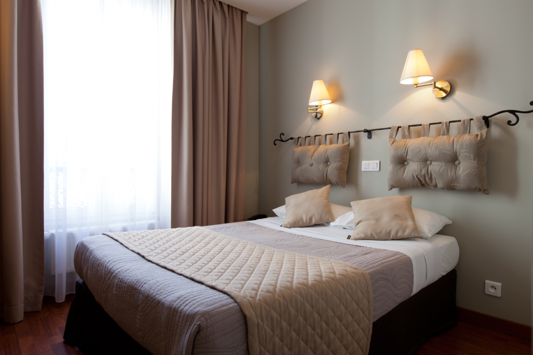 Hotel Cosmotel 25/83